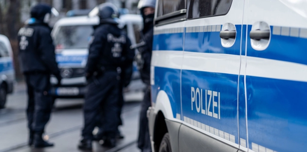 ISPK-Drohung gegen Oktoberfest – Polizei verschärft Sicherheitsmaßnahmen