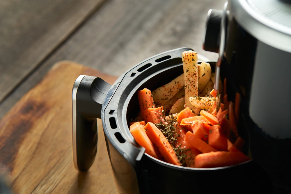 Experte warnt diejenigen, die ihren Ofen durch einen Airfryer oder eine Mikrowelle ersetzen