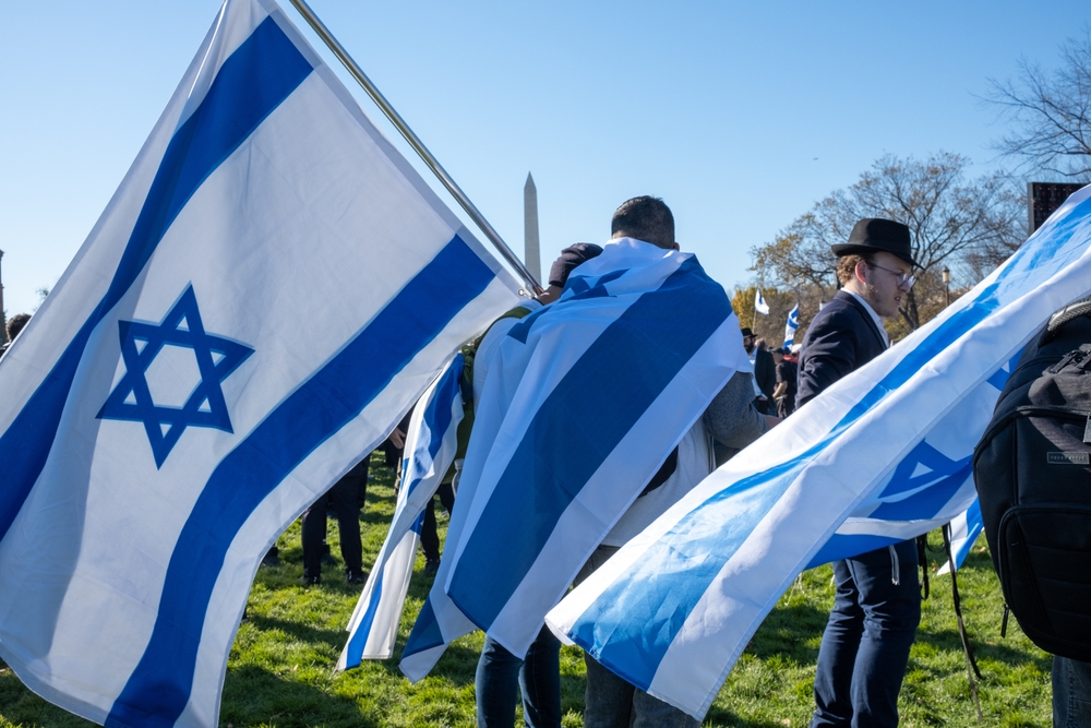 Rücktrittsforderungen: Hat Czyborra den Kampf gegen Antisemitismus unterschätzt?