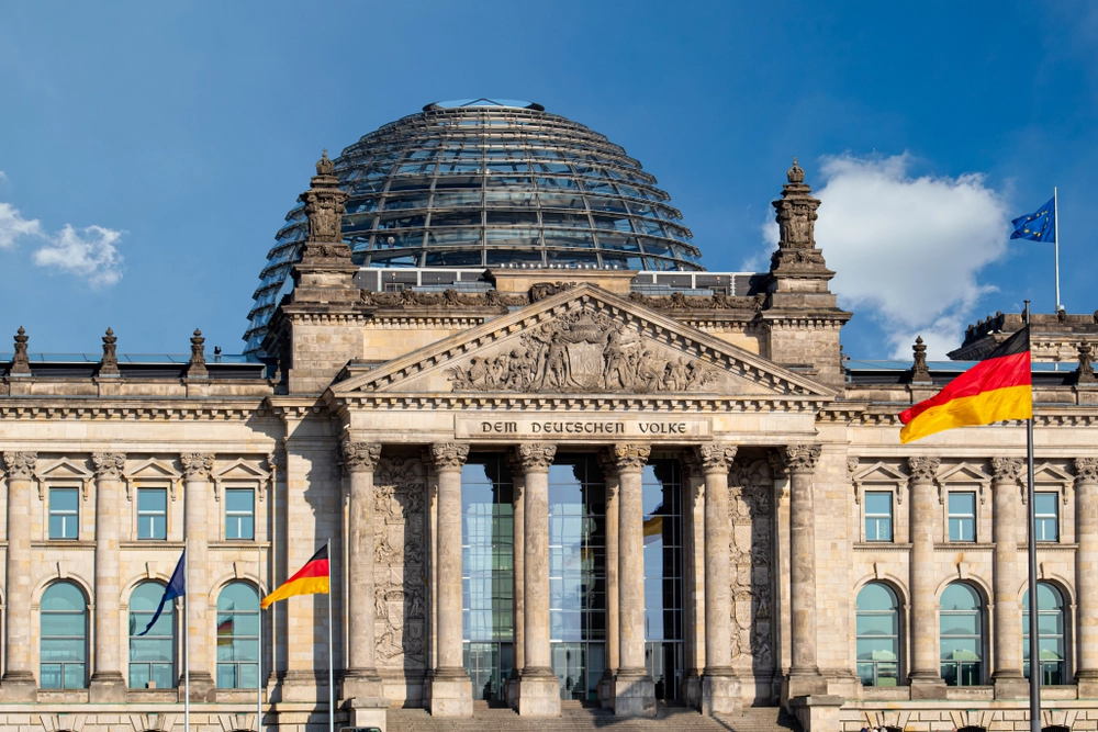 Sensation im Bundestag: Ampel-Koalition Wendet Finanzkrise Ab