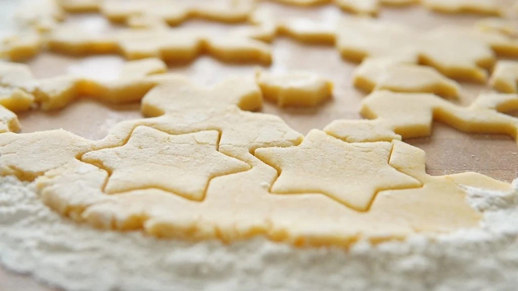 Weihnachtliche Versuchung: Zuckerfreie Apfelmus-Plätzchen für die Adventszeit