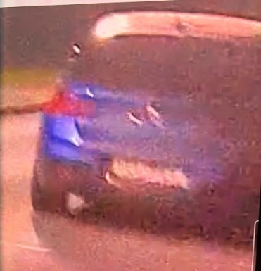 Geldautomat gesprengt: Täter fliehen in blauem BMW