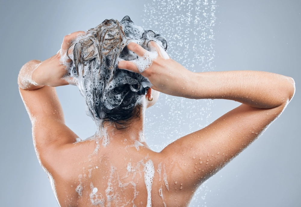 Wie oft solltest du wirklich deine Haare waschen?