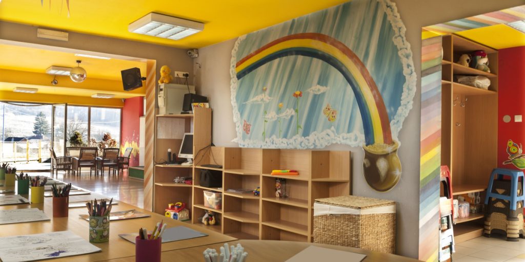 Kinderbetreuungs-Krise erreicht neuen Höhepunkt: Hunderttausende Plätze fehlen