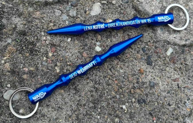 AfD-Werbegeschenk löst Empörung aus: Waffen statt Flyer