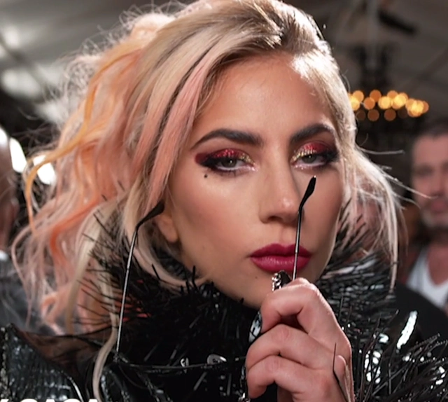 Lady Gaga ein Mann? Warum sie zu den Spekulationen schwieg