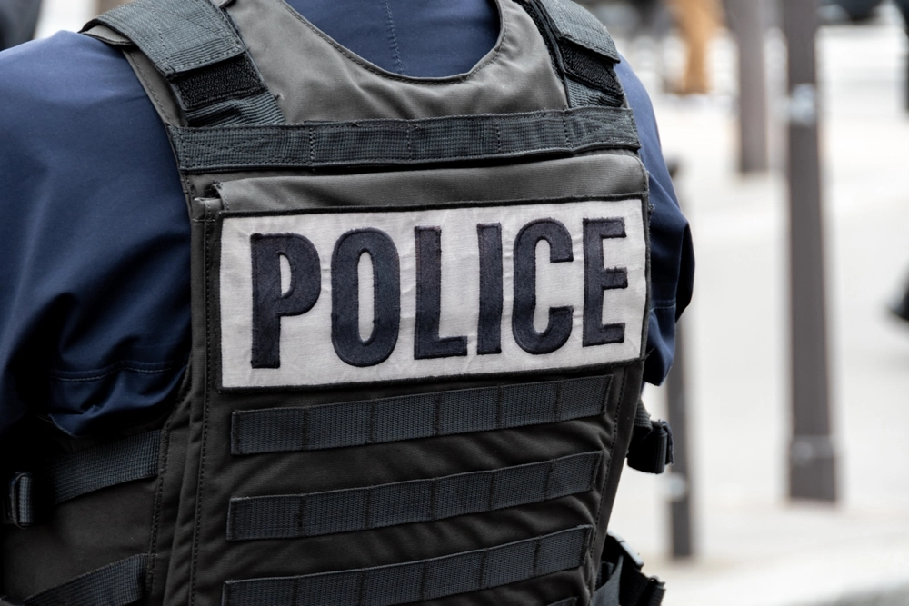 Tränengas und Barrikaden: Gewalt in Paris nach Wahl
