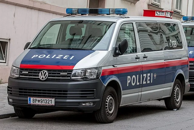 Terroralarm in Linz: Gymnasium nach Bombendrohung evakuiert
