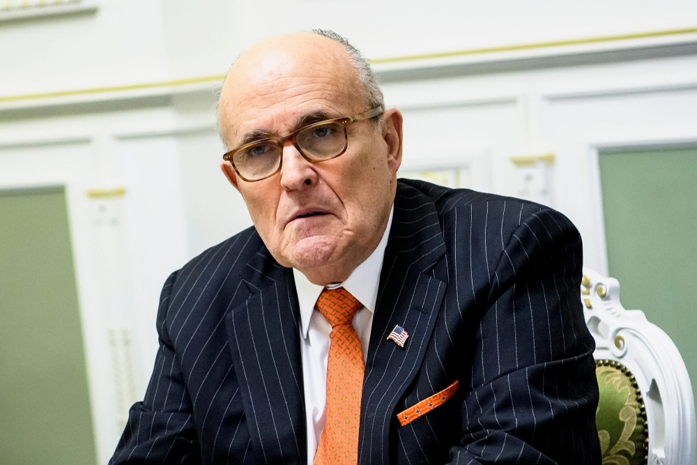 Trumps Vertrauter am Ende: Giuliani ruiniert durch Wahlhelferinnen