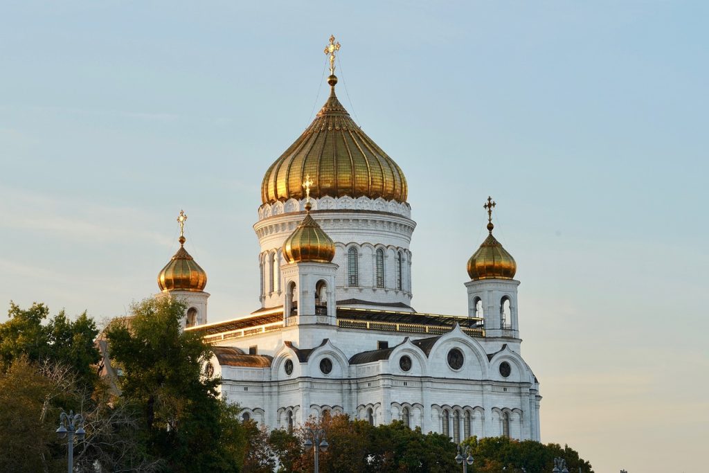 Der russische Patriarch Kirill kritisiert Westen scharf während der orthodoxen Weihnachtsfeier