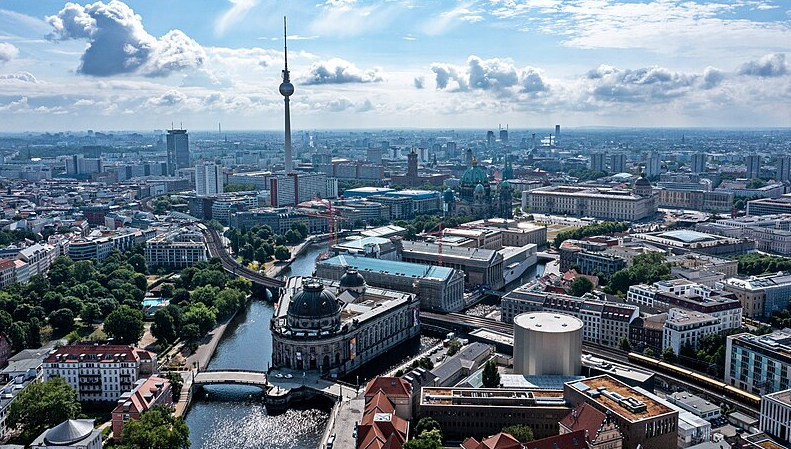 Berlin und Köln dominieren: Überraschende Sieger im New-Work-Ranking