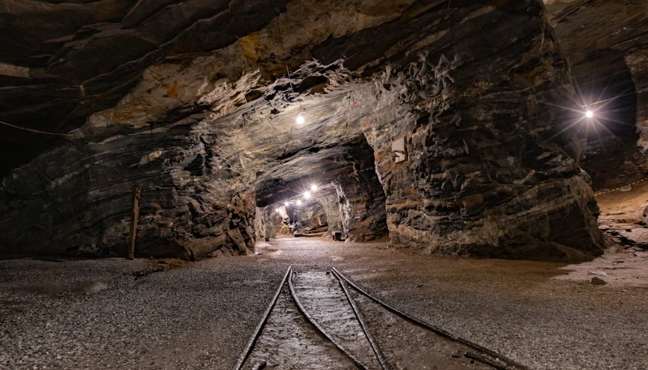 Geschäftsmann kauft Mine für 2 Millionen Dollar und entdeckt Metalle im Wert von über 37 Millionen