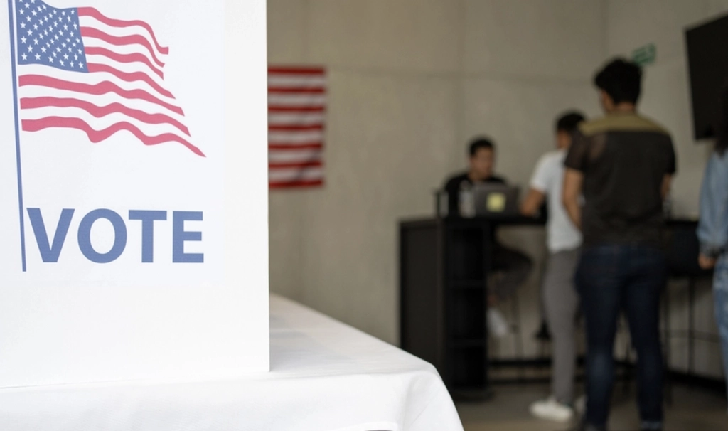 Panikknöpfe und kugelsichere Fenster erhöhen die Sicherheit am Wahltag in den USA