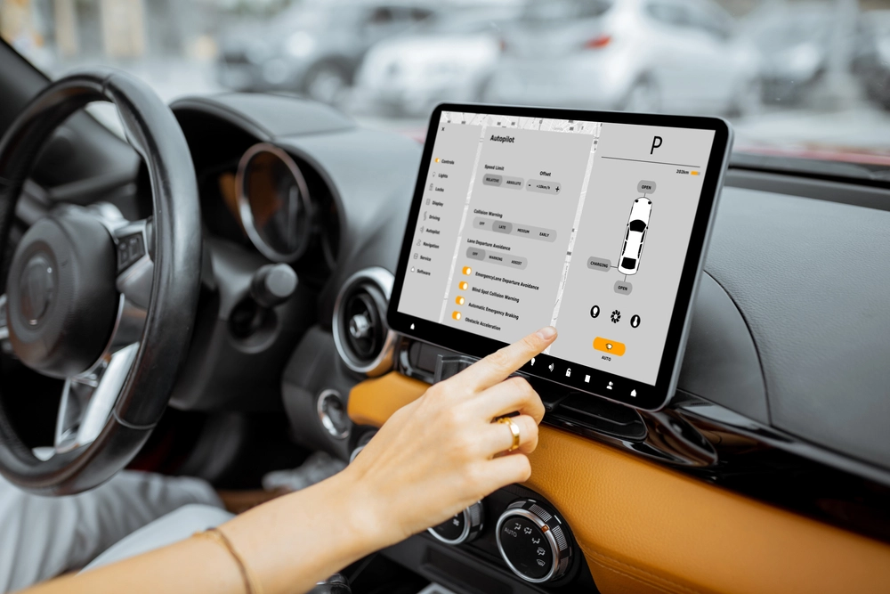 Touchscreens in Autos erhöhen Unfallrisiko, warnt Euro NCAP
