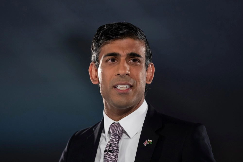 Großbritanniens Premierminister Rishi Sunak beruft Krisensitzung wegen Houthi-Angriffen ein