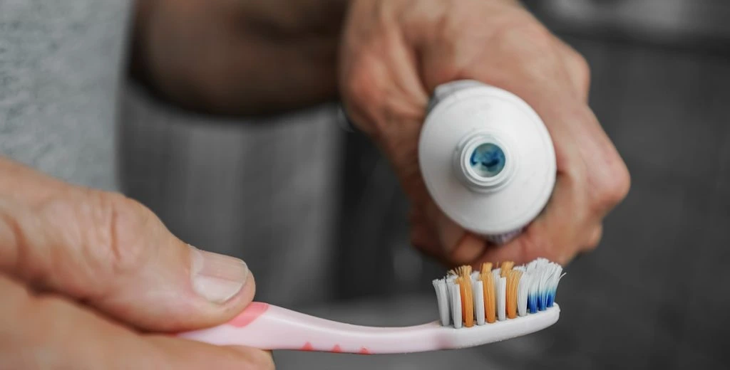 8 Produktive Aktivitäten, die du beim Zähneputzen machen kannst