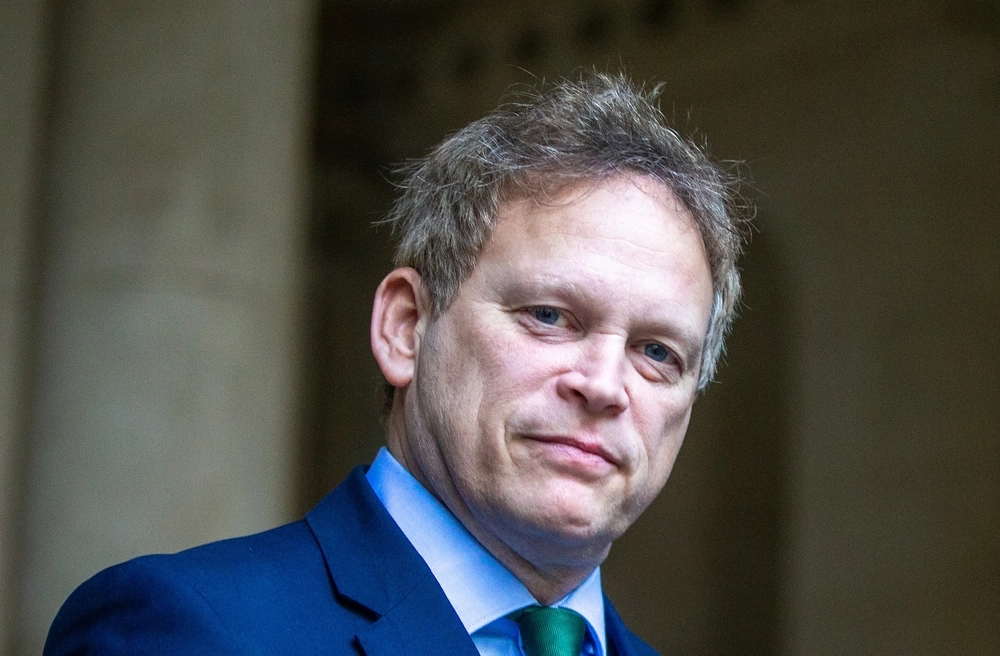 Großbritannien stärkt die Verteidigung der Ukraine mit 311 Millionen Dollar Artilleriehilfe im anhaltenden Konflikt