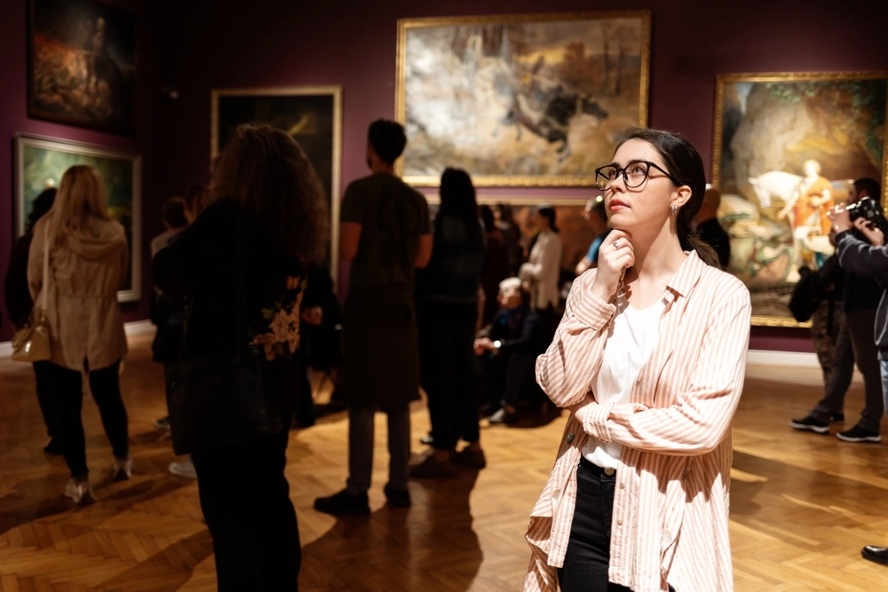 Kann Kunst unsere Haltung verändern? Neue Studie zeigt, wie Kunst Vorurteile abbaut