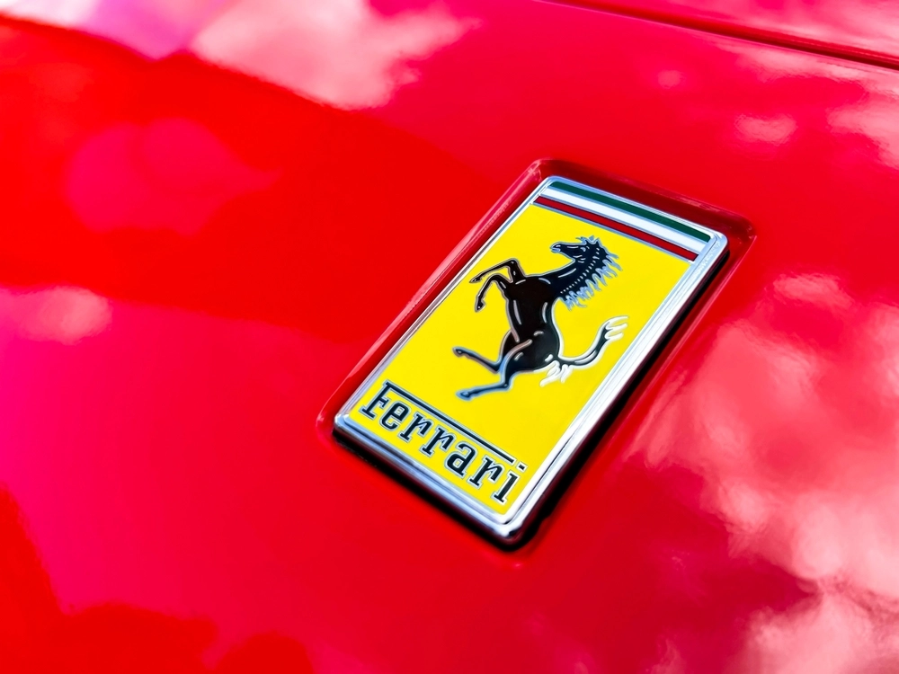 Ferrari Zahlt Riesige Boni an 5.000 Mitarbeiter