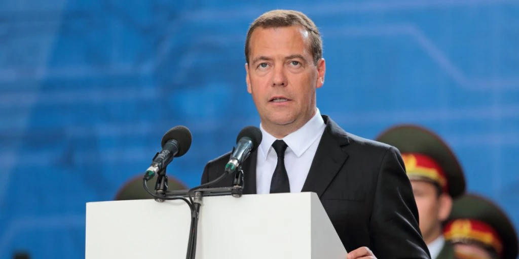 Medwedews klare Ansage: „Beteiligte am Moskau-Anschlag sollen getötet werden, und das wird passieren“