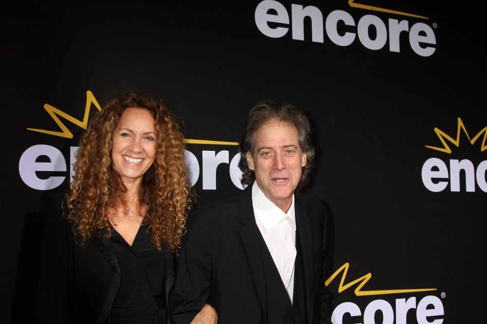 „Curb Your Enthusiasm“-Star Richard Lewis stirbt mit 76 Jahren