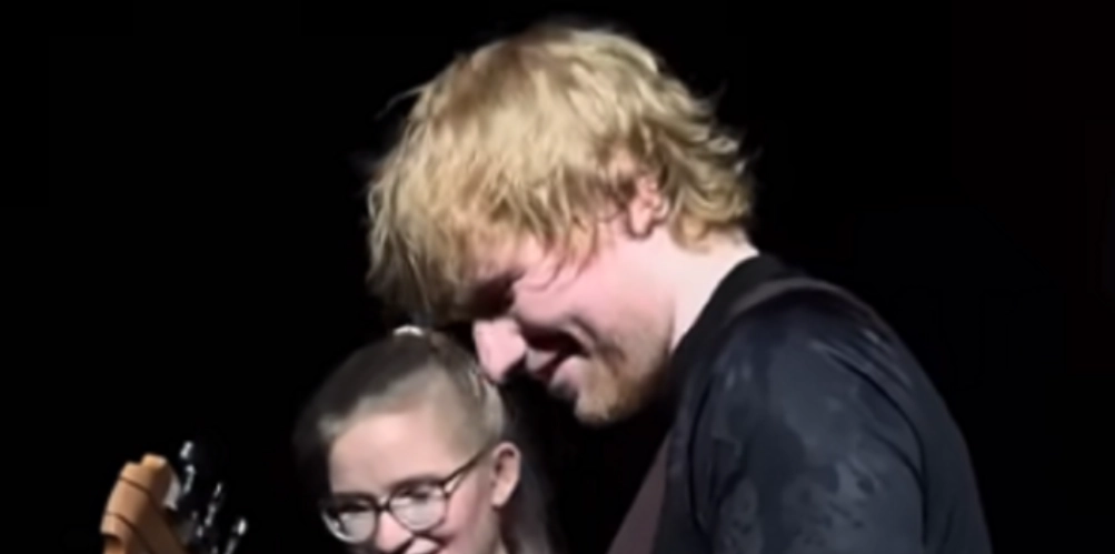 Ed Sheeran lädt einen Fan auf die Bühne ein: Was dann passiert, gibt allen Gänsehaut