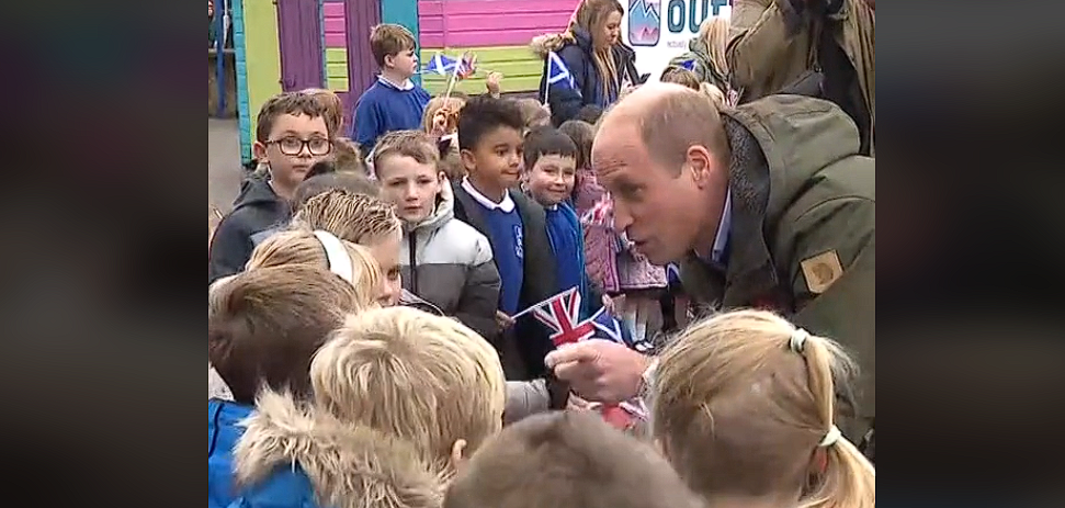Prinz William ignoriert unverblümt die Frage eines kleinen Jungen