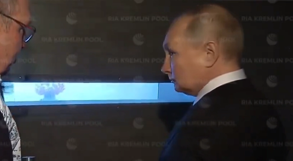 Verstörendes Video von Putin verbreitet sich: „Sehr unangenehm“