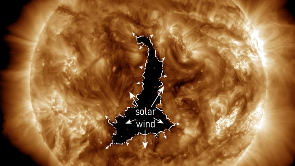 Riesiges Loch in der Größe von 60 Erden entsteht auf der Sonne und schleudert Sonnenwind