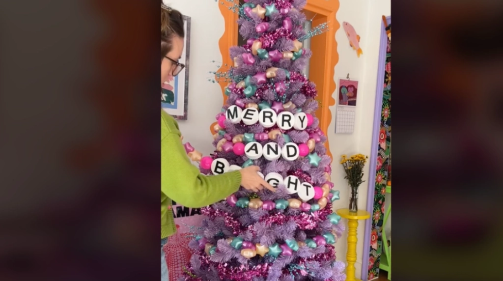 Sind nichts mehr heilig? Neue Weihnachtsbaumtrends stellen Traditionen auf den Kopf