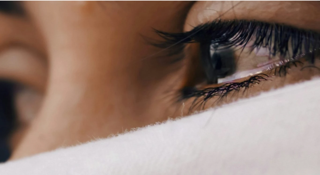 Neue deutsche Studie: Anzeichen von Depressionen können durch die Augen erkannt werden