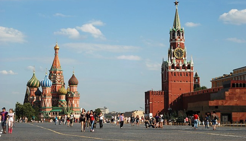 Globale Botschaften schlagen Alarm wegen möglicher Angriffe in Moskau