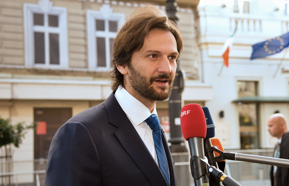 Slovakischer Verteidigungsminister setzt sich für Rückführung mobilisierbarer ukrainischer Männer statt westlicher Truppenentsendung ein