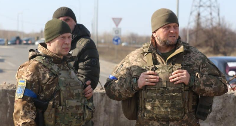 Syrskyi kündigt an: Frankreich entsendet Militärausbilder in die Ukraine