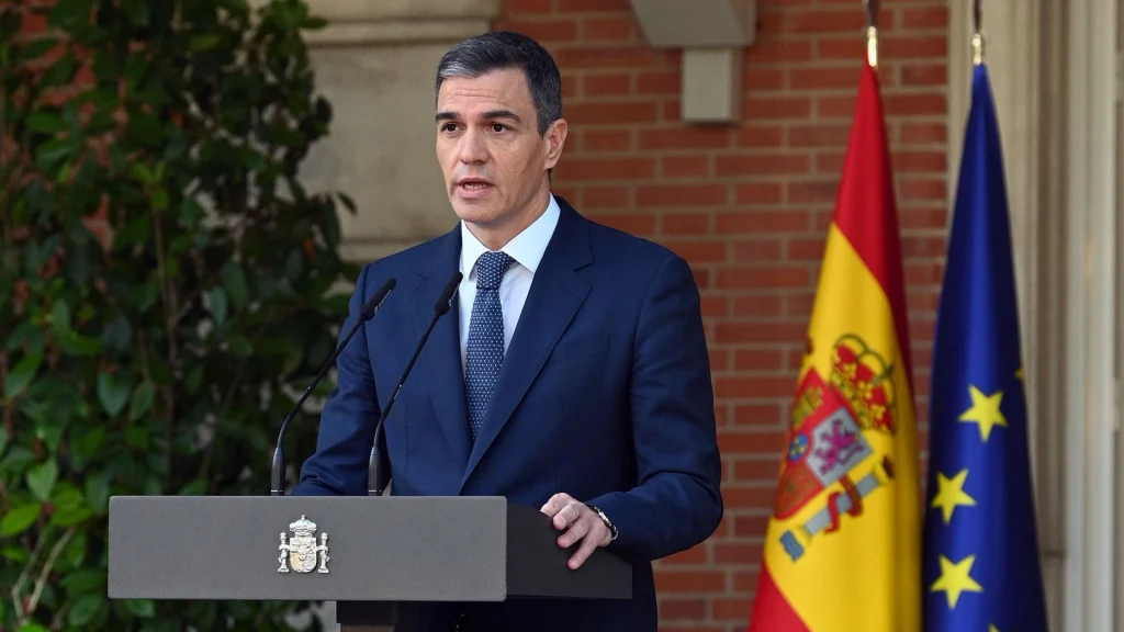 Spanischer Premierminister reist nach Kiew – Reaktion auf Trumps ‚Diktator‘-Vorwurf gegen Selenskyj