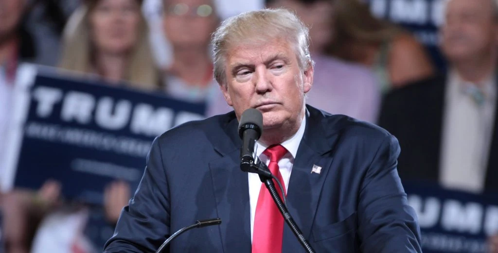 Trump „sehr wütend“ auf Putin – verschiebt Telefonat wegen Ukraine-Krieg