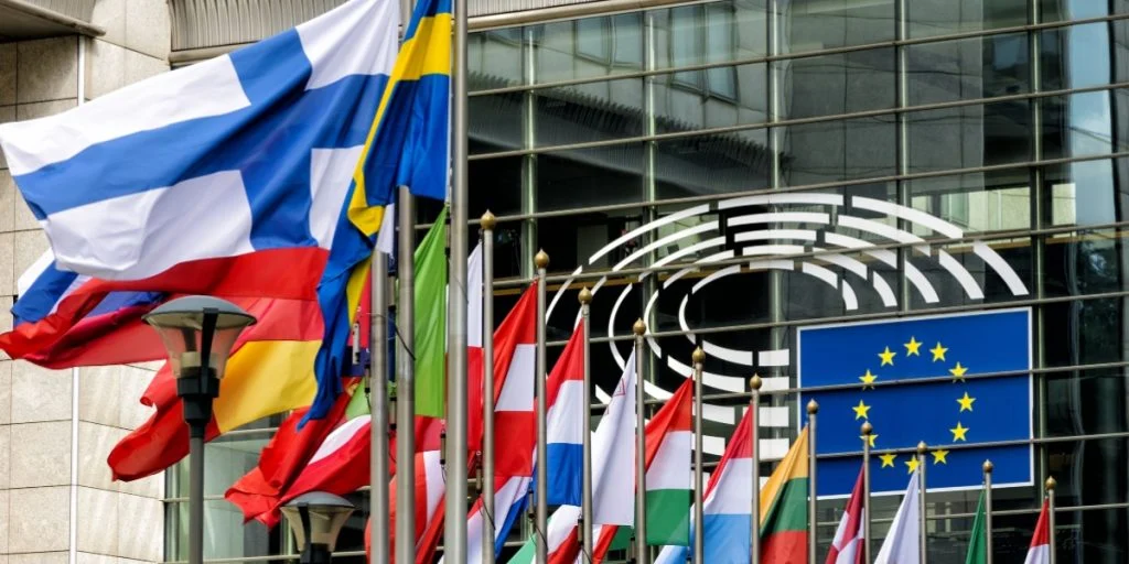 Die Forderung aus Europa: Schützt uns – bevor es zu spät ist