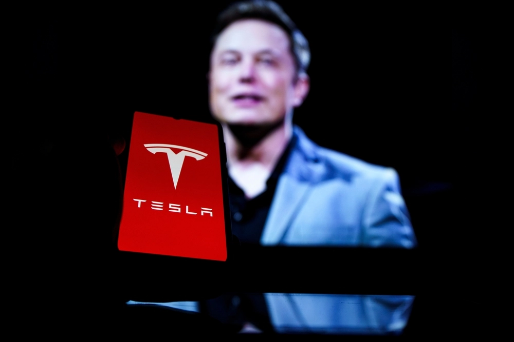 Musks Politik belastet Teslas Verkaufszahlen: „Noch nie hat eine Automarke so schnell so viel Wert verloren“